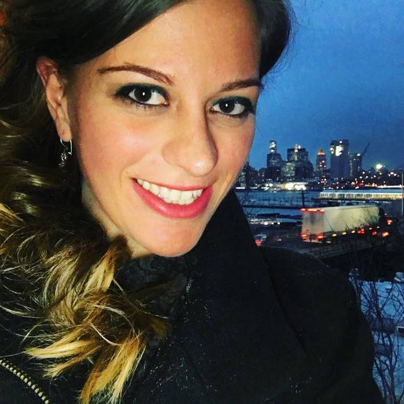 Meet your Posher, Melisa - Picture 1 of 1